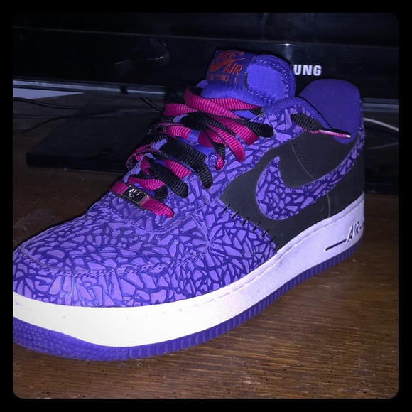 Nike Airforce 1 - Picture 1 of 4